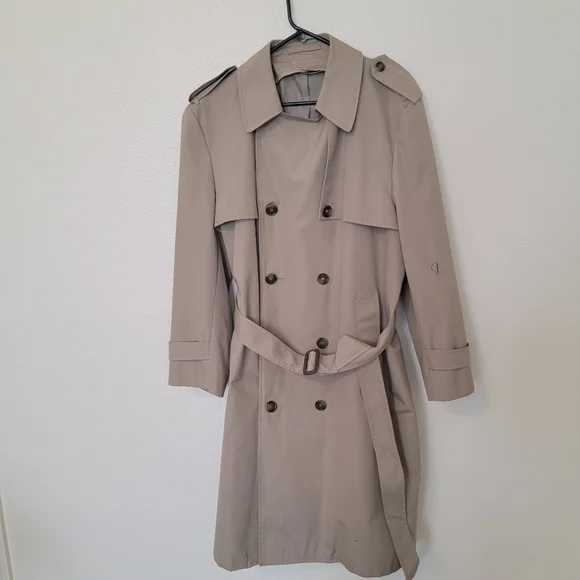 London Fog VTG Classic Men's Tan Trench Coat Sz 42 Short - Picture 4 of 7